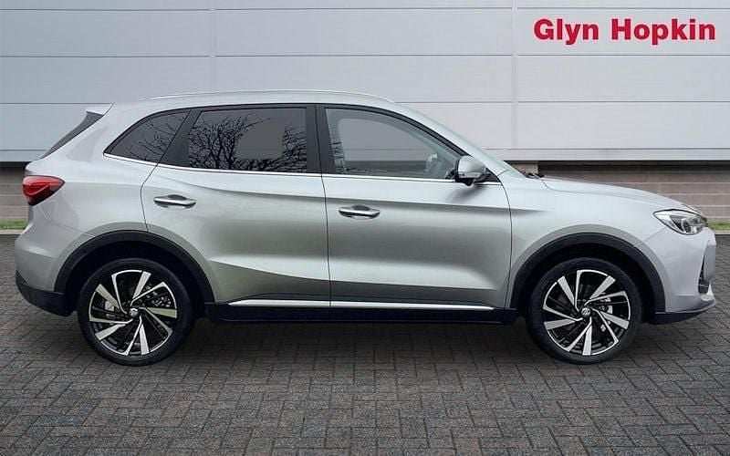 Usado MG ZS Trophy 196 HP (144 kW) 2025 SUV