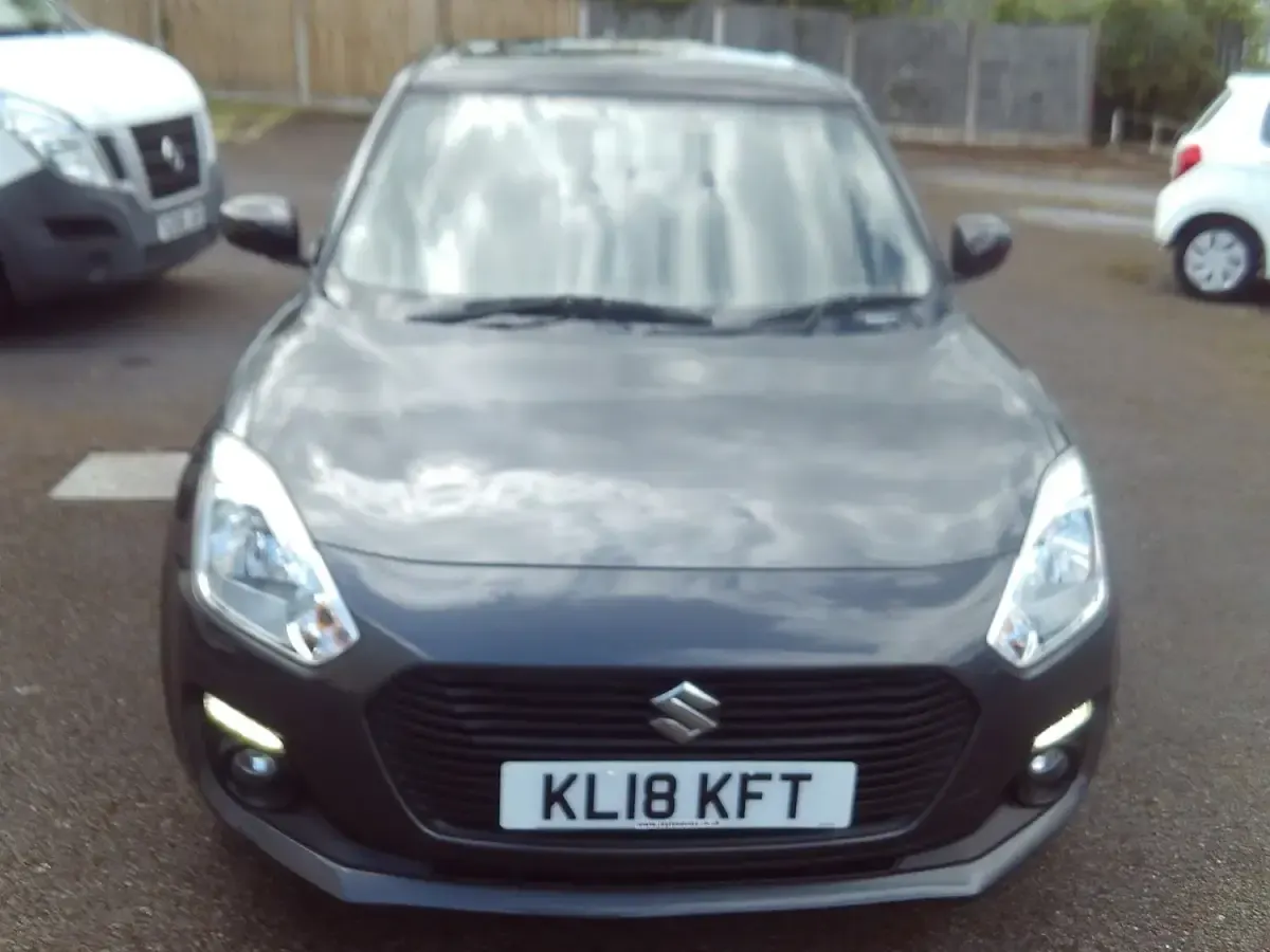 Usado Suzuki Swift SZ-T 2018 Cinzento Citadino
