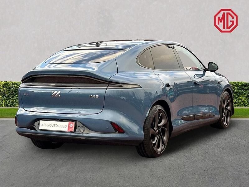 New MG IM6 545 kW (741 HP) 2025 Blue SUV