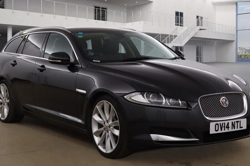 Used Jaguar XF Sportbrake Portfolio 200 HP (147 kW) 2014 Estate