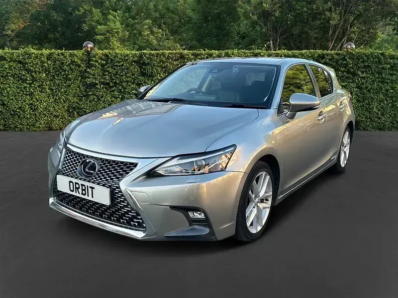 Used Lexus CT200h 2017 Silver Hatchback