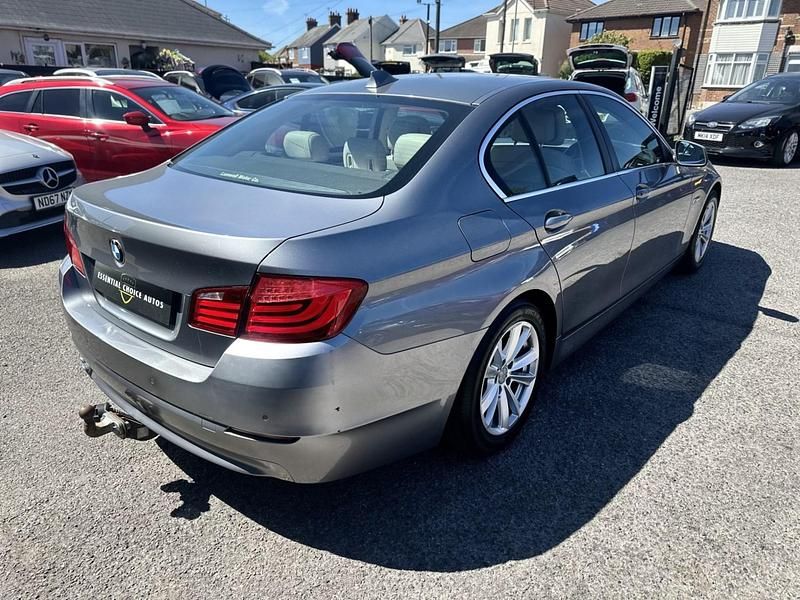Usado BMW 520 Comfort Edition 2011 Gris Berlina