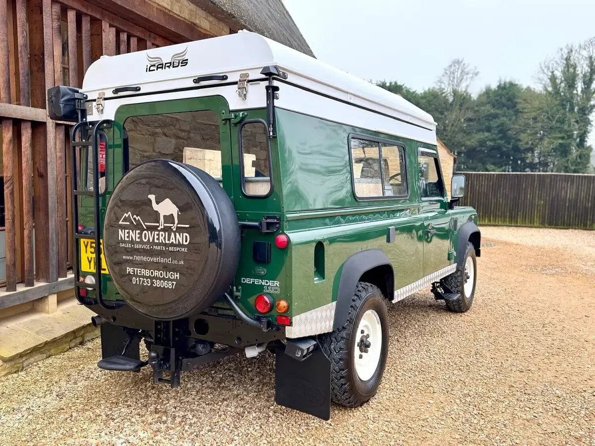 Used Land Rover Defender 90 HP (66 kW) 2001 Green