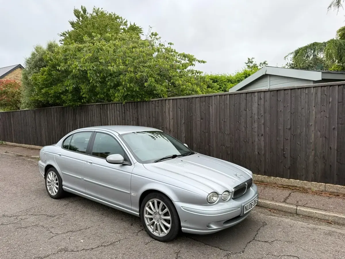 Used Jaguar X-type Classic 130 HP (95 kW) 2006 Silver Sedan