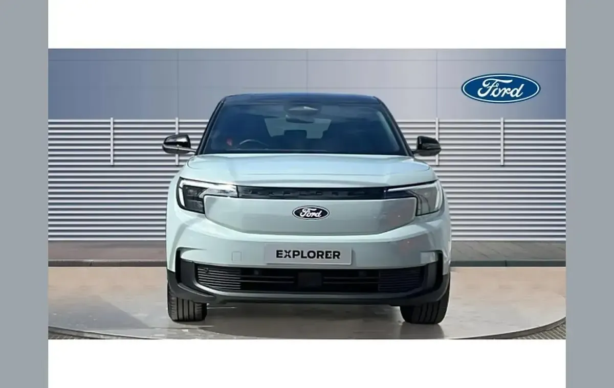 New Ford Explorer Collection 206 kW (281 HP) 2025 Other SUV
