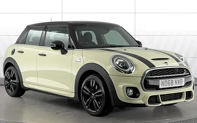 Used Mini Cooper S Hatch 192 HP (141 kW) 2018 Hatchback