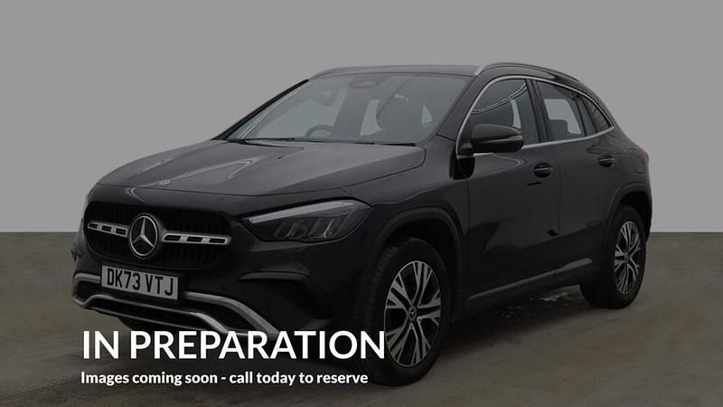 Used Mercedes GLA200 Executive 150 HP (110 kW) 2023 Black SUV