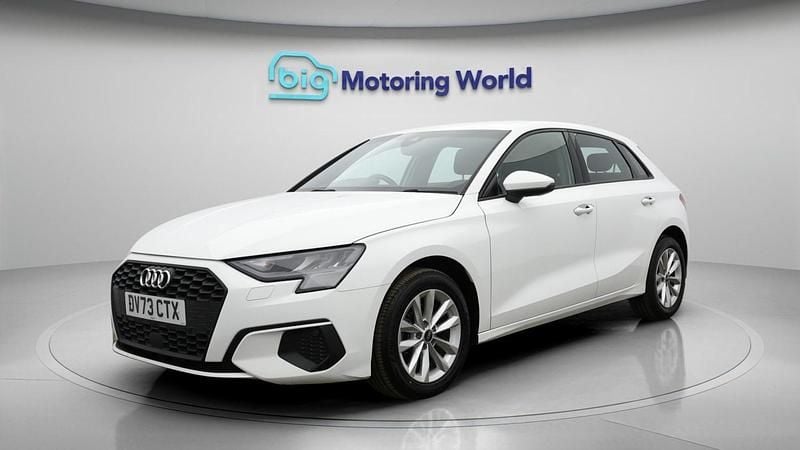 Used Audi A3 109 HP (80 kW) 2023 White Sedan