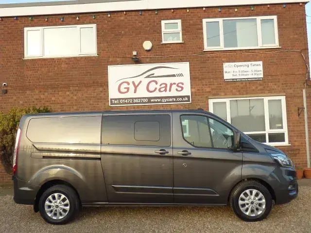 Used Ford Transit Custom Limited 170 HP (125 kW) 2020 Grey Van