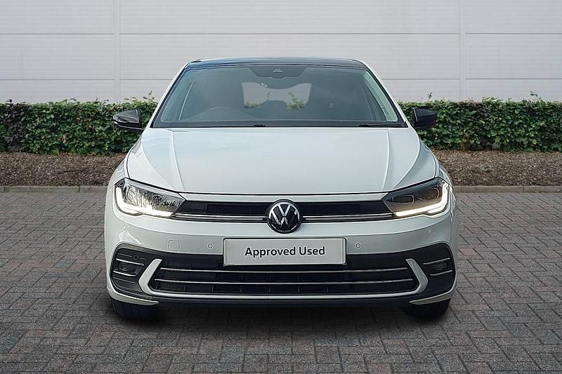 Used VW Polo Style 95 HP (69 kW) 2023 White Hatchback