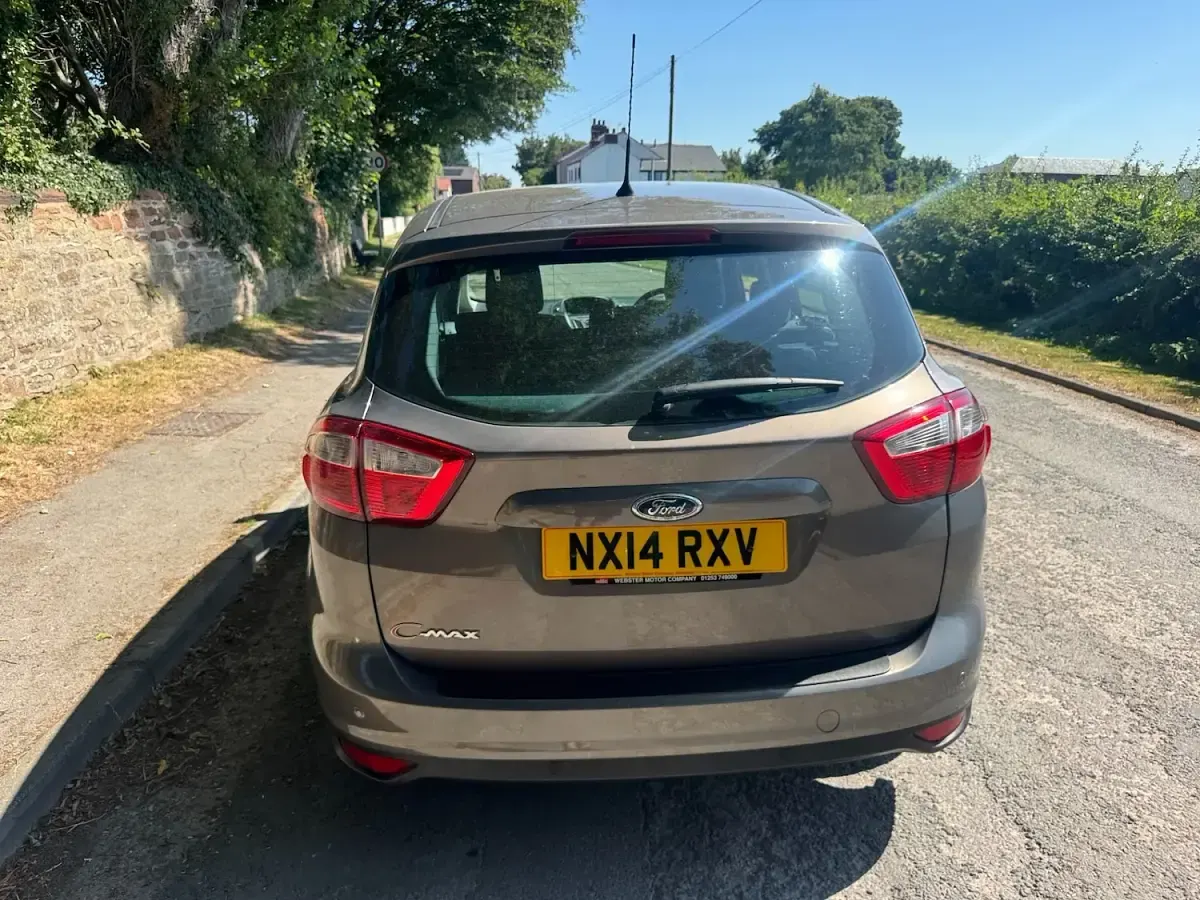 Used Ford C-MAX Zetec 2014 Brown MPV