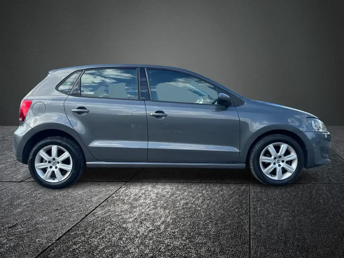 Used VW Polo SE 85 HP (62 kW) 2010 Grey Hatchback