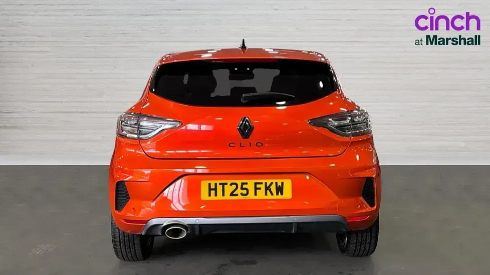 Used Renault Clio Esprit Alpine 90 HP (66 kW) 2025 Orange Hatchback