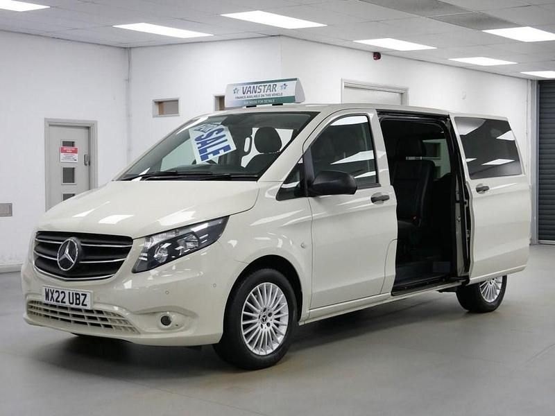 Used Mercedes Vito Premium 163 HP (119 kW) 2022 Grey Van