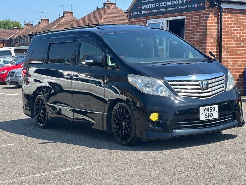 Black Used 2009 Toyota Alphard MPV | £10,995 (Super price) - Image 1/4