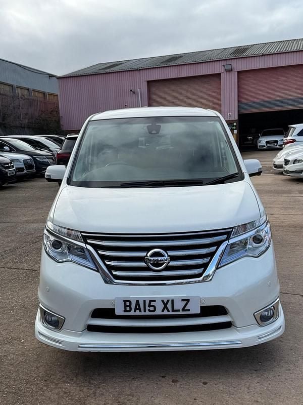 Used Nissan Serena 2015 White MPV