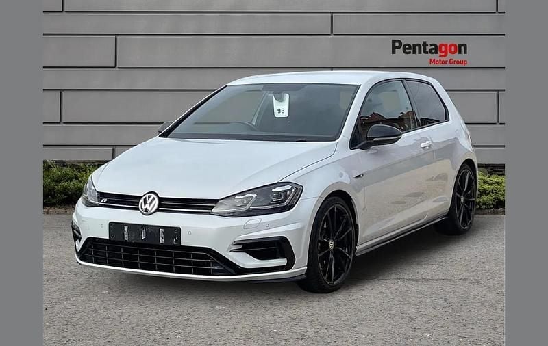 Second-hand VW Golf VII R 296 CP (217 kW) 2019 Argintiu Hatchback