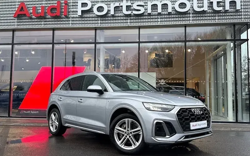 Used Audi Q5 S-Line 265 HP (194 kW) 2024 SUV