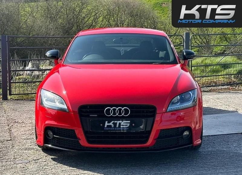 Used Audi TT Black Edition 170 HP (125 kW) 2013 Red Coupe