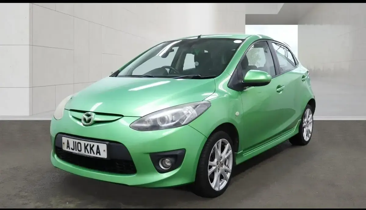 Used Mazda 2 Inclusive 2010 Green Hatchback
