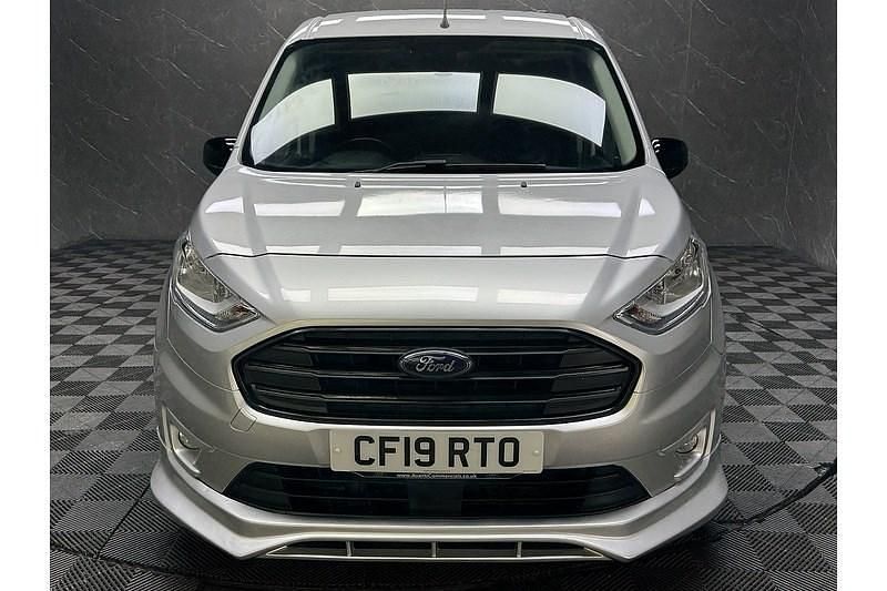 Used Ford Transit Connect Limited 120 HP (88 kW) 2019 Silver MPV