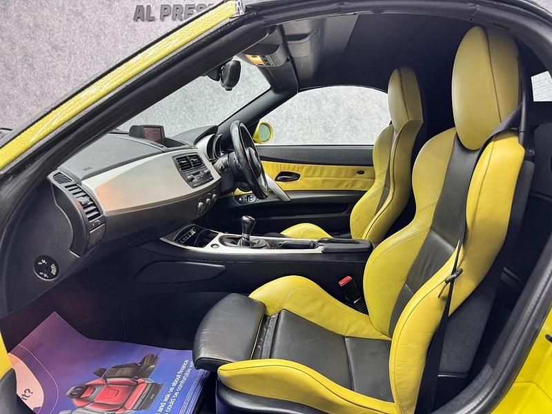 Used BMW Z4 Sport Line 2006 Yellow Cabriolet
