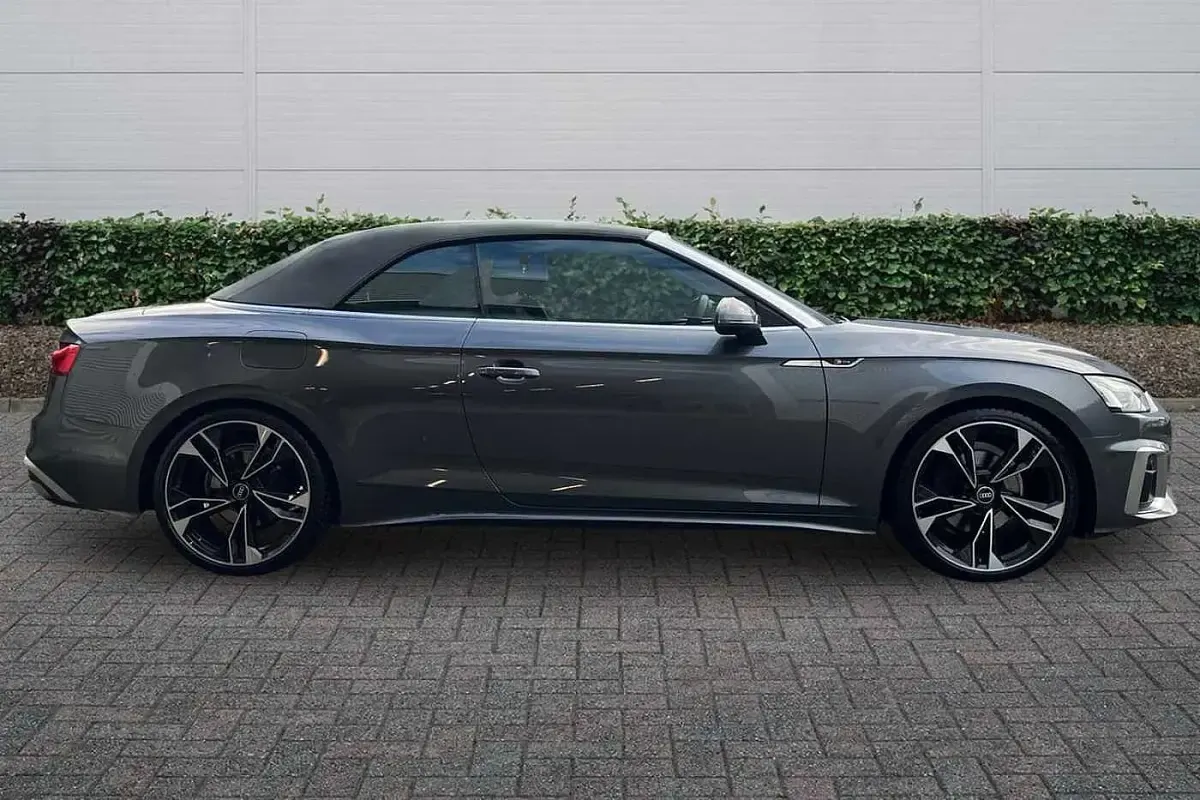 Used Audi A5 Cabriolet Design 147 HP (108 kW) 2021 Grey Cabriolet