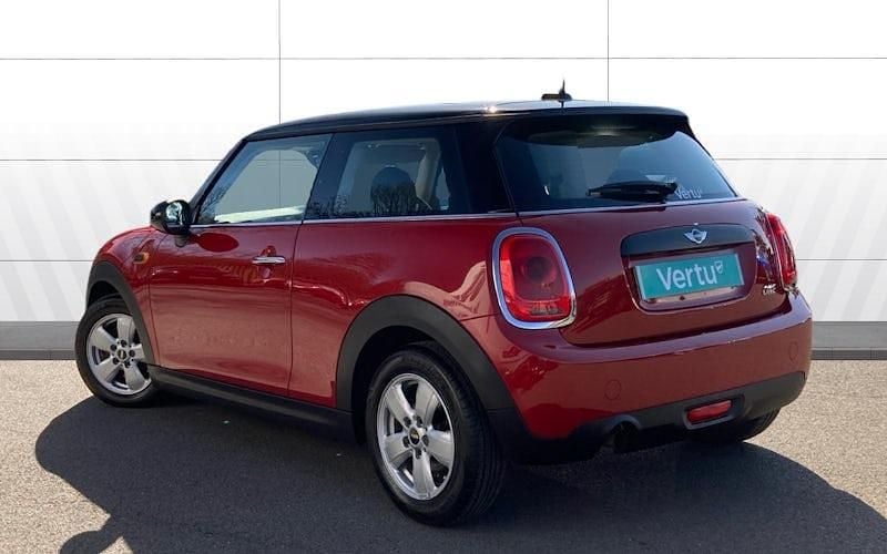 Used Mini ONE Hatch 102 HP (75 kW) 2017 Hatchback