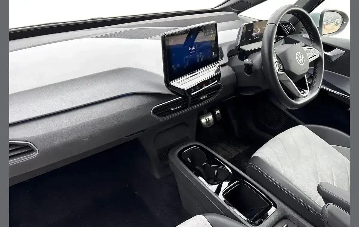 Usado VW ID.3 Pro Performance 150 kW (204 HP) 2023 Prateado Citadino