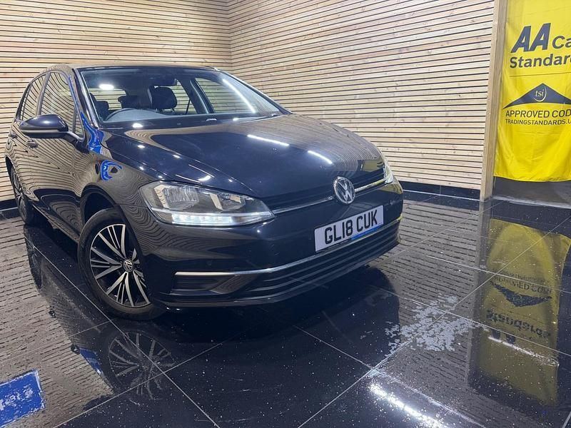 Używany VW Golf VII SE 115 KM (84 kW) 2018 Czarny Hatchback