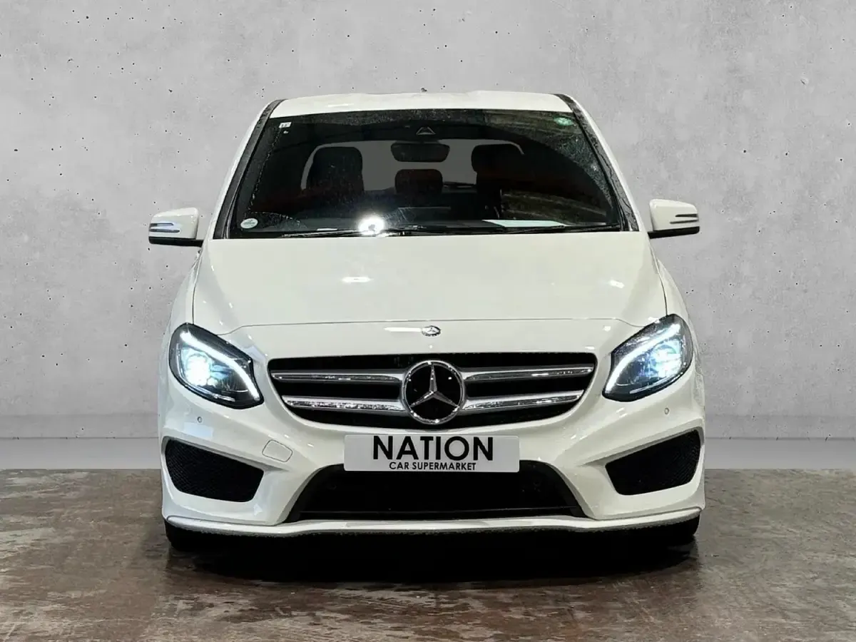 Used Mercedes B180 Premium 2015 White MPV