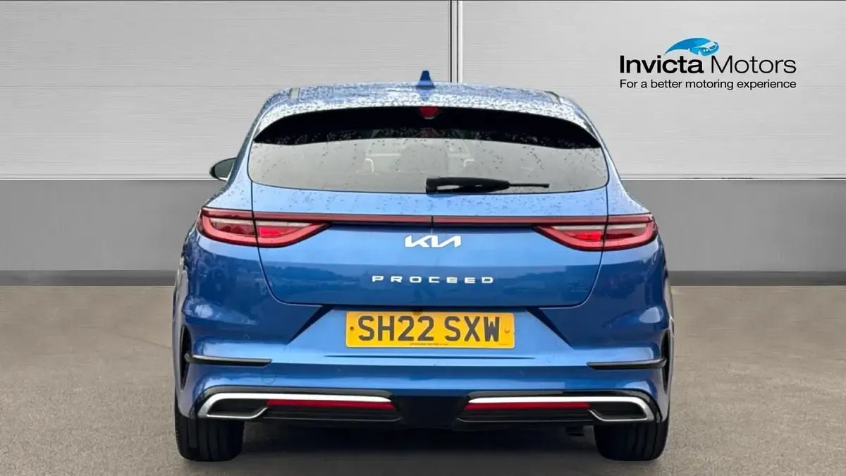 Used Kia ProCeed GT-Line 160 HP (117 kW) 2022 Intense blue pearl Estate
