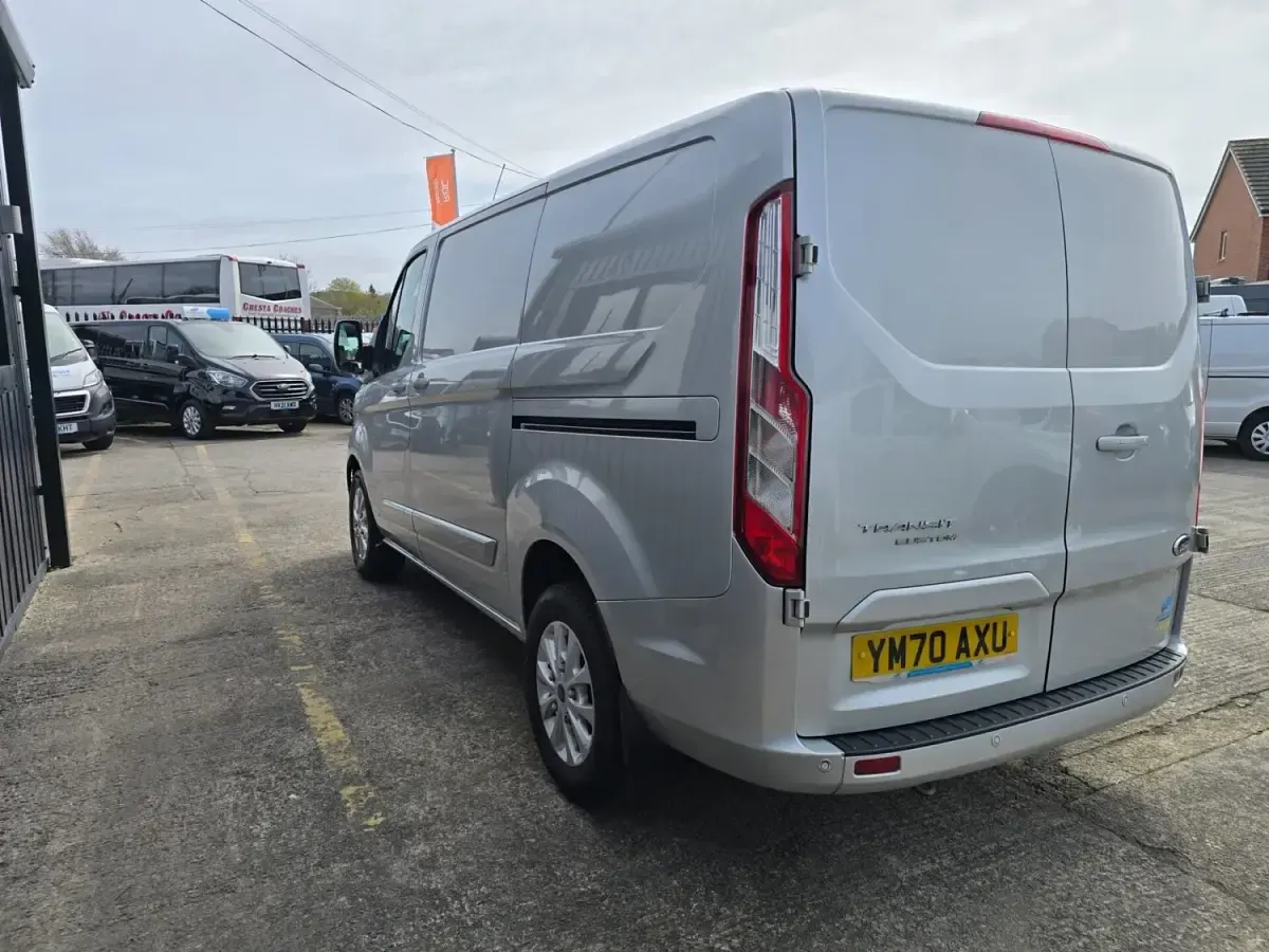 Usado Ford Transit Custom Limited 2020 Prateado