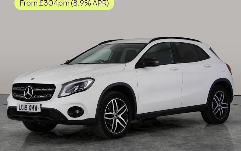 Used Mercedes GLA180 Urban 122 HP (89 kW) 2020 SUV