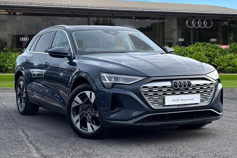 Used Audi Q8 e-tron Sport 300 kW (408 HP) 2023 Blue SUV