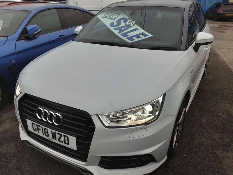 Used Audi A1 Sportback Black Edition 125 HP (91 kW) 2018 White Hatchback