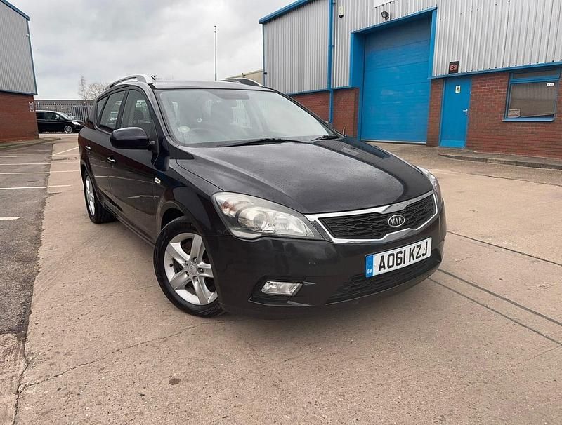 Used Kia Ceed 2011 Black Hatchback