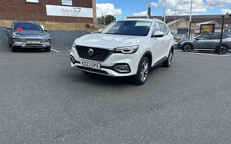 Used MG HS Exclusive 162 HP (119 kW) 2022 White SUV