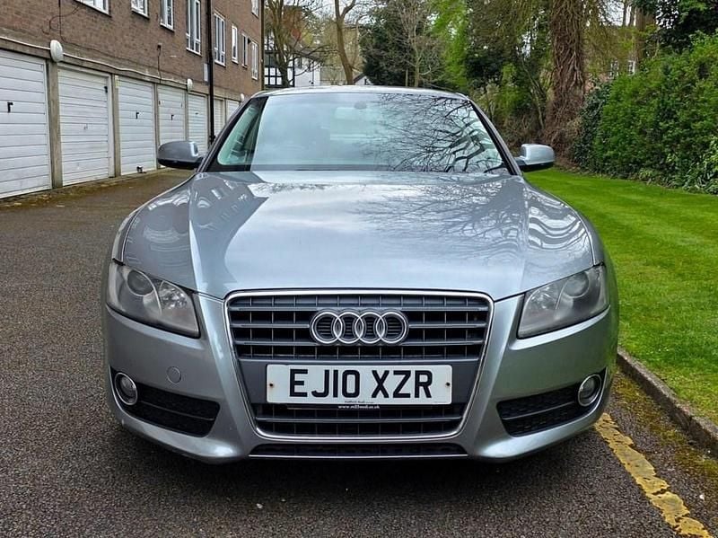 Used Audi A5 Design 180 HP (132 kW) 2010 Grey Coupe