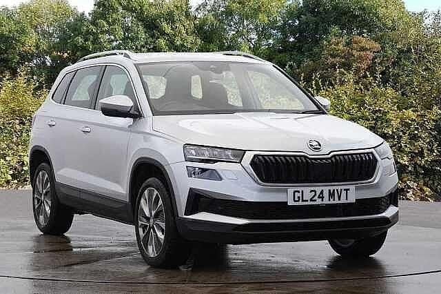 Brilliant silver metallic Used 2024 Skoda Karoq SE L SUV | £20,990 (Fair price) - Image 1/4
