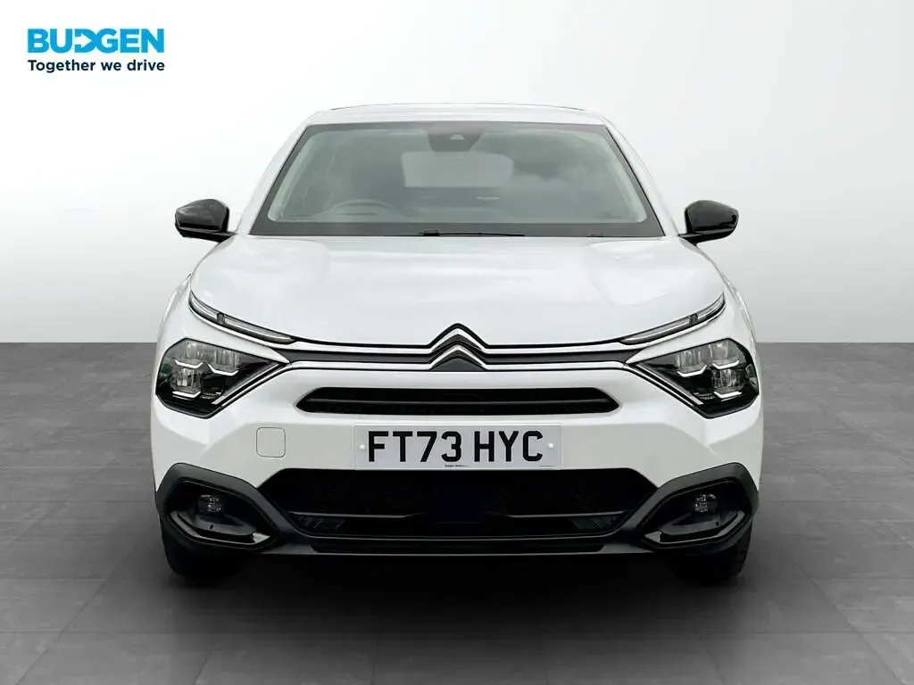 Used Citroën C4 PureTech 127 HP (93 kW) 2023 White SUV