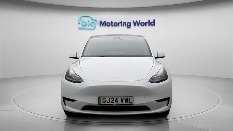 Used Tesla Model Y RWD 219 kW (299 HP) 2024 White SUV