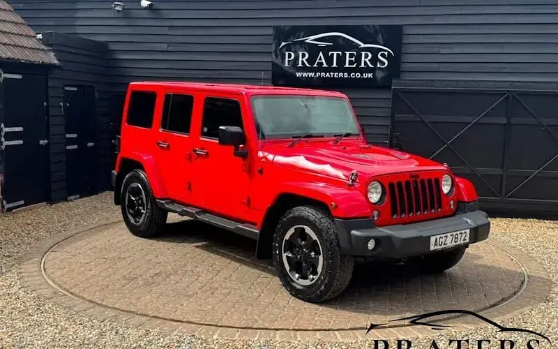 Used Jeep Wrangler 200 HP (147 kW) 2015 SUV