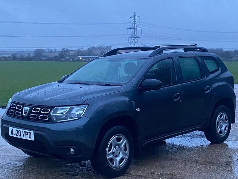 Used Dacia Duster Essentiel 100 HP (73 kW) 2020 Grey SUV