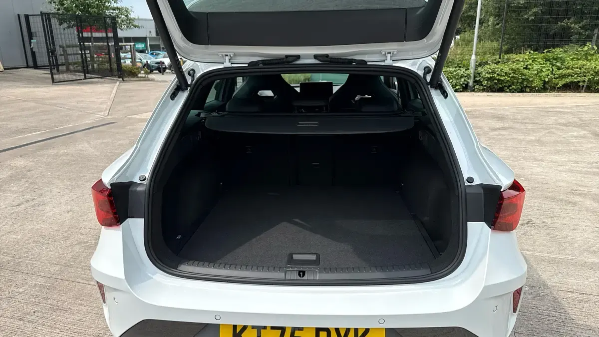 New Cupra Leon 150 HP (110 kW) 2025 White Estate