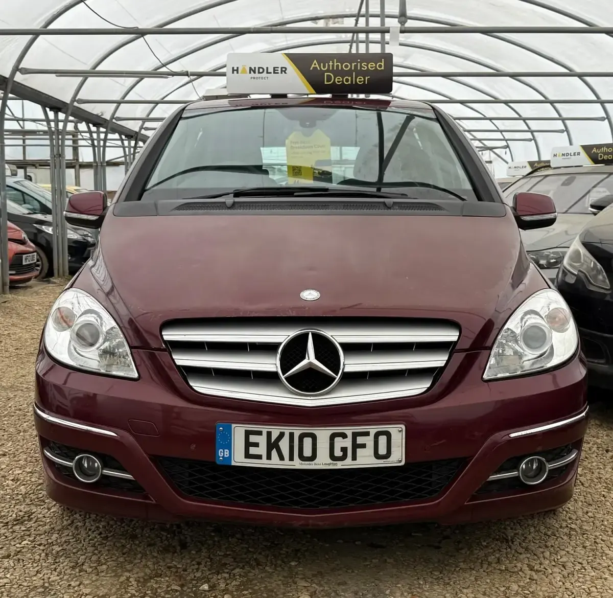 Used Mercedes B180 2010 Red MPV