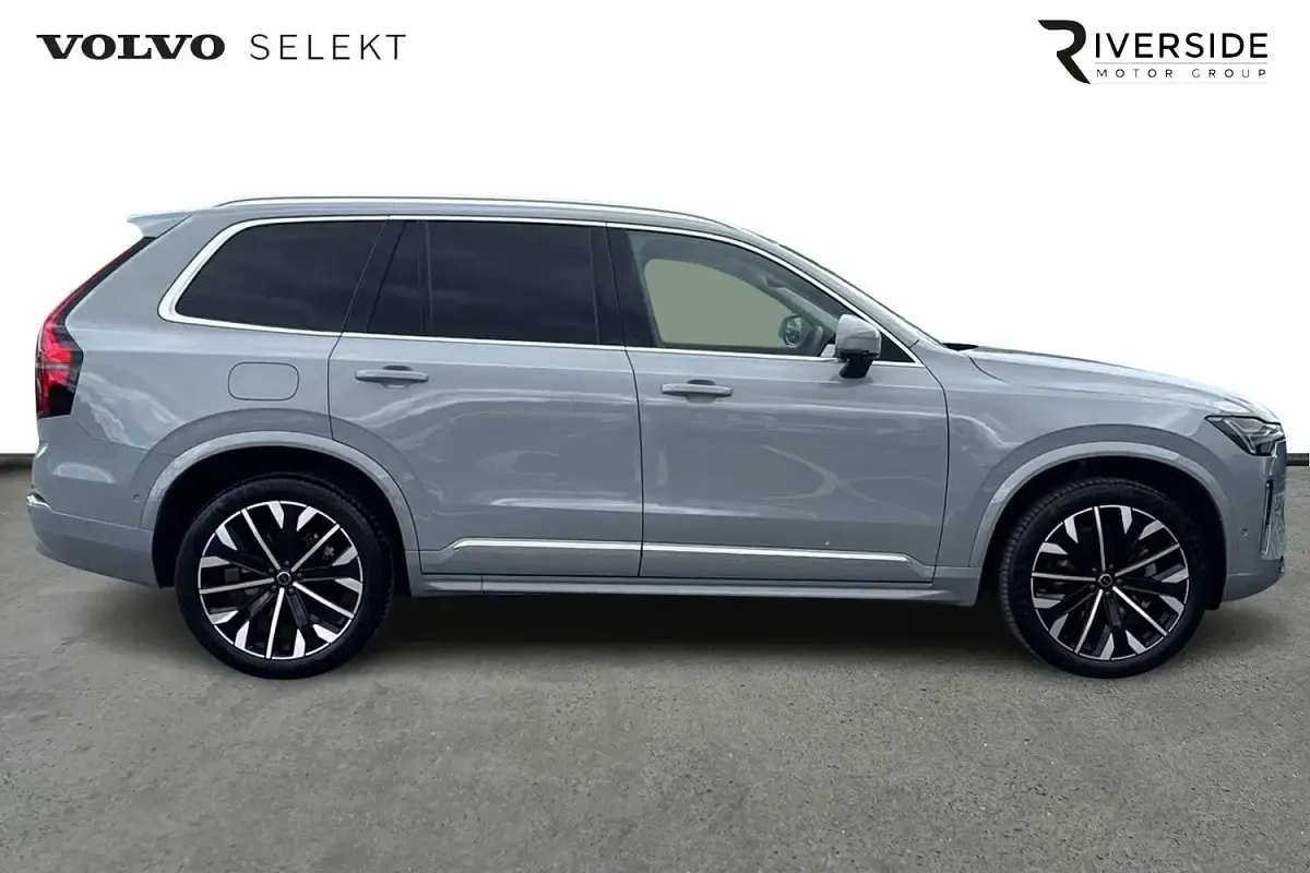 Used Volvo XC90 Ultra 455 HP (334 kW) 2025 Vapour grey SUV