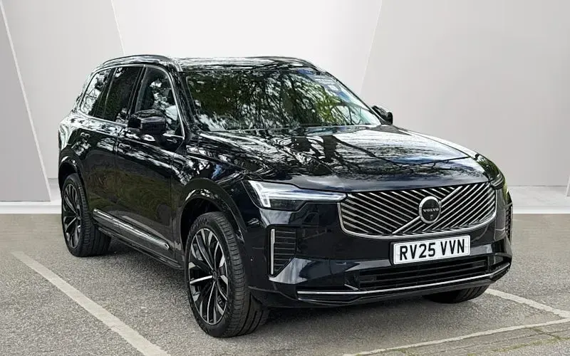 Begagnad Volvo XC90 Ultra 250 HK (183 kW) 2025 SUV