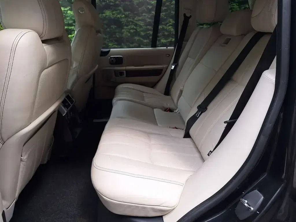 Used Land Rover Range Rover Autobiography 313 HP (230 kW) 2011 Black SUV
