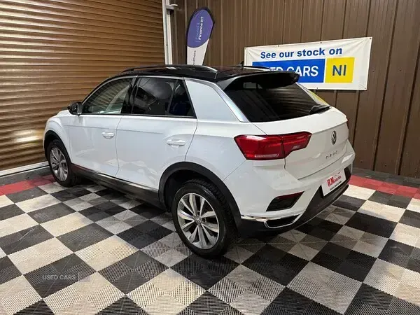 Used VW T-Roc Design 150 HP (110 kW) 2020 White SUV